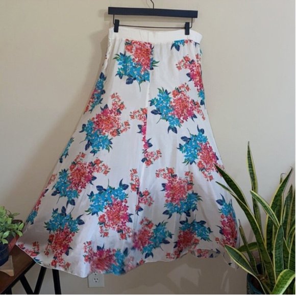 Johnny Was Silk Floral Maxi Skirt (S) - Picture 3 of 5